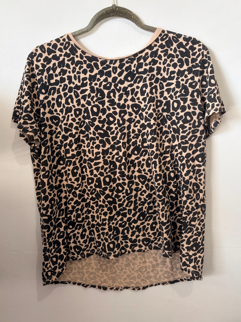 Zara Leopard Print High-Low T-Shirt - Size M